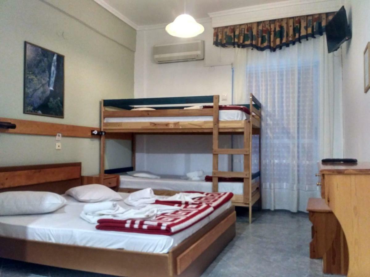 Ξενοδοχείο Λείβηθρα Aparthotel Paralía Skotínis Εξωτερικό φωτογραφία